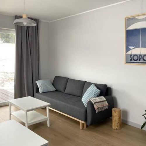Apartament 4-osobowy na parterze z widokiem na las z 2 pomieszczeniami sypialnianymi