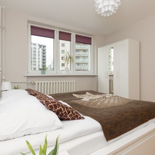Apartament întreaga unitate tV cu ecran plat cu 3 camere pentru 6 pers.