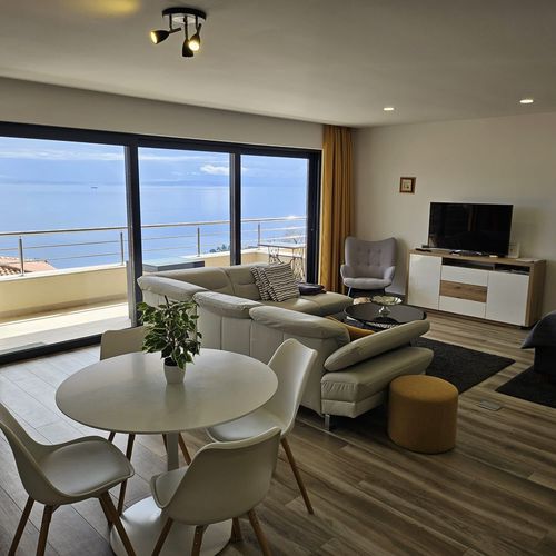 Apartament 4-osobowy Deluxe z widokiem na morze z 2 pomieszczeniami sypialnianymi