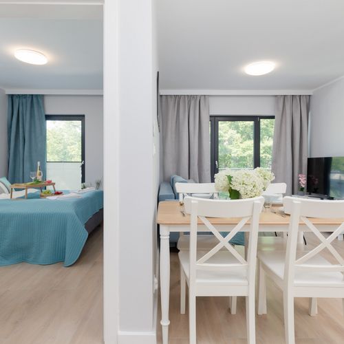 Apartament întreaga unitate cu duș cu 2 camere pentru 4 pers.