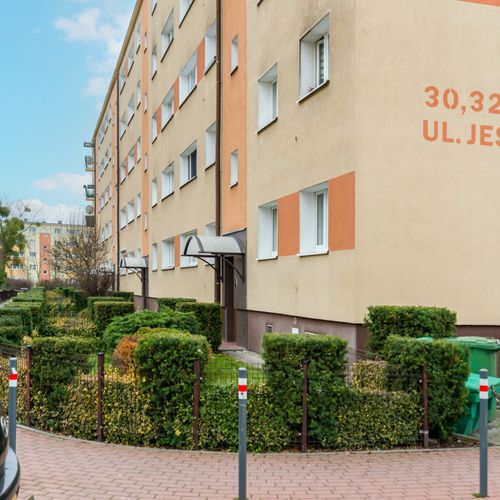 Cały dom 4-osobowy z prysznicem z widokiem na jezioro