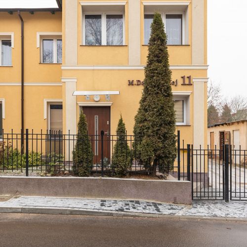 Apartament întreaga unitate cu duș cu 3 camere pentru 6 pers.