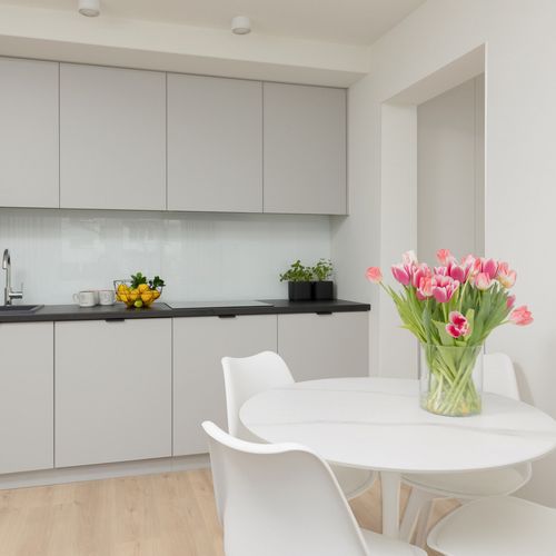 Apartament întreaga unitate cu duș cu 4 camere pentru 8 pers.