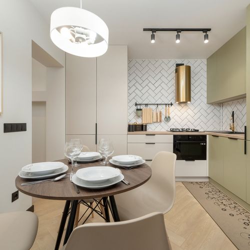 Apartament întreaga unitate cu duș cu 2 camere pentru 4 pers.