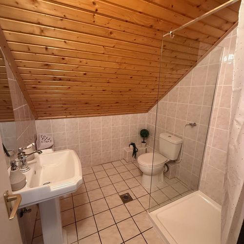 Rodinný House (jako celek) pro 4 os. celý Dům