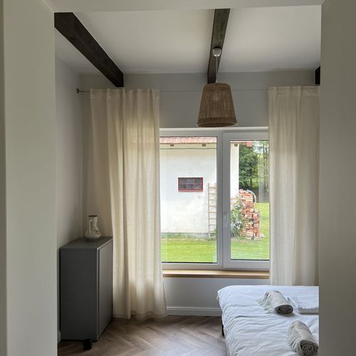 Apartament 4-osobowy na parterze z dostępem do ogrodu z 2 pomieszczeniami sypialnianymi