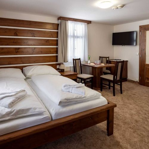 Apartament cu chicinetă proprie cu 1 camera pentru 3 pers. (se poate solicita pat suplimentar)