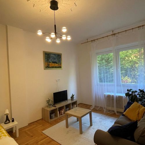 Apartament cu baie cu vedere spre grădină cu 1 camera pentru 2 pers.