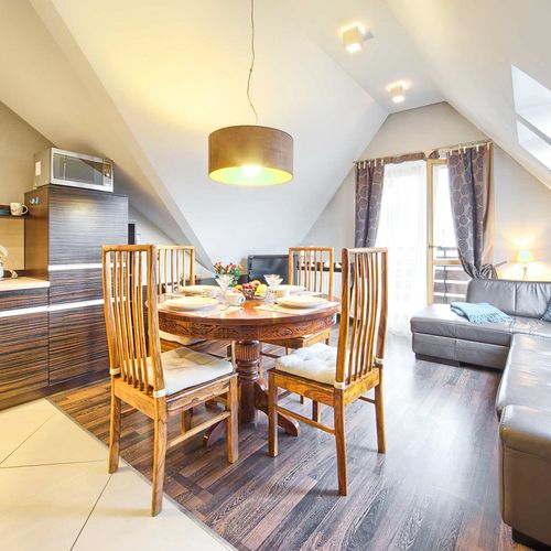 Apartament 4-osobowy z 2 pomieszczeniami sypialnianymi
