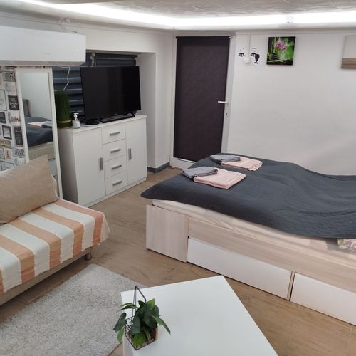 Apartament la parter cu grădină cu 1 camera pentru 3 pers.