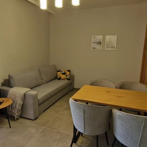 Apartament exclusive cu vedere spre grădină cu 2 camere pentru 4 pers.