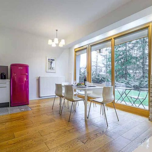 Apartament 5-osobowy z 2 pomieszczeniami sypialnianymi