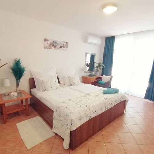 Apartament cu aer condiționat cu 2 camere pentru 4 pers.