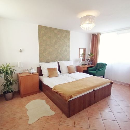 Apartament lCD TV cu 2 camere pentru 4 pers.