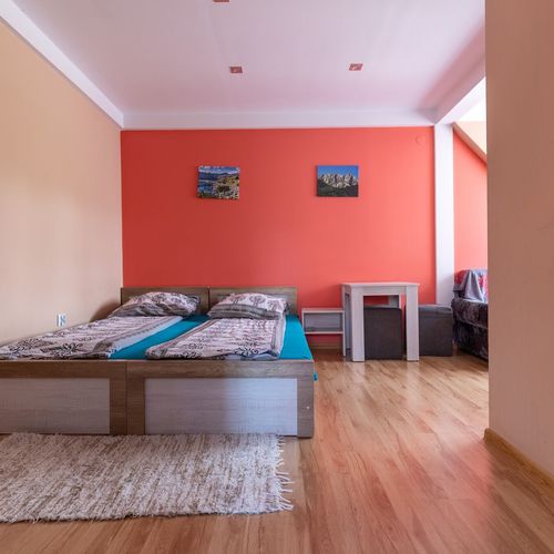 Camera twin cu grădină cu baie