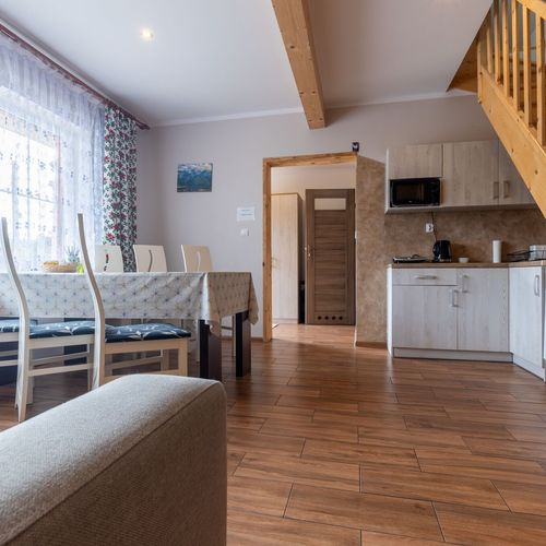 Apartament cu grădină cu baie cu 2 camere pentru 7 pers.