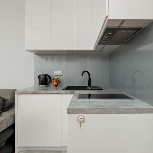 Apartament întreaga unitate cu duș cu 2 camere pentru 4 pers.