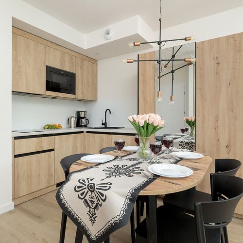 Apartman se sprchou pro 4 os. se 2 ložnicemi celý Dům