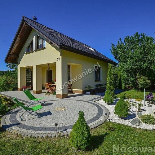 Domek drewniany 8-osobowy z dostępem do ogrodu z widokiem na góry