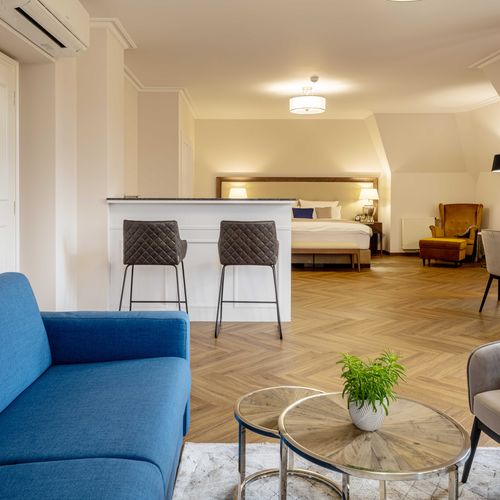Apartament superior cu duș pentru 2 pers. (se poate solicita pat suplimentar)