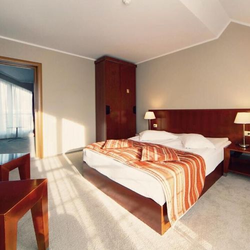 Apartament la etaj cu 1 camera pentru 4 pers.