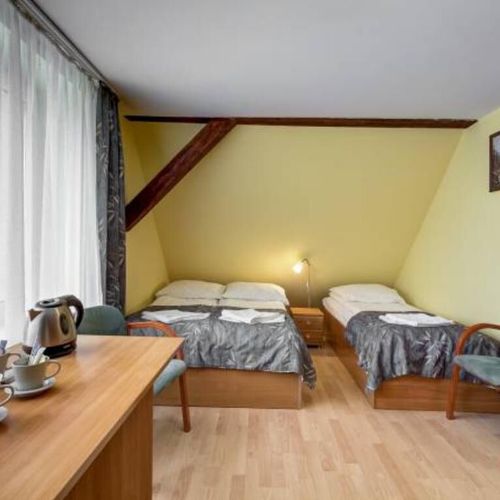 Apartament 5-osobowy na poddaszu z 2 pomieszczeniami sypialnianymi