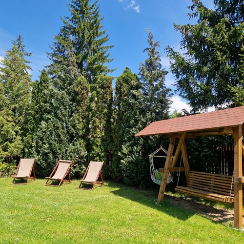 Casă de weekend pentru 6 pers. (se inchirieaza doar integral)
