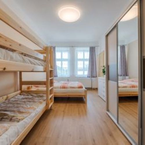 Rodinný Apartman pro 7 os. se 2 ložnicemi s výhledem na hrad