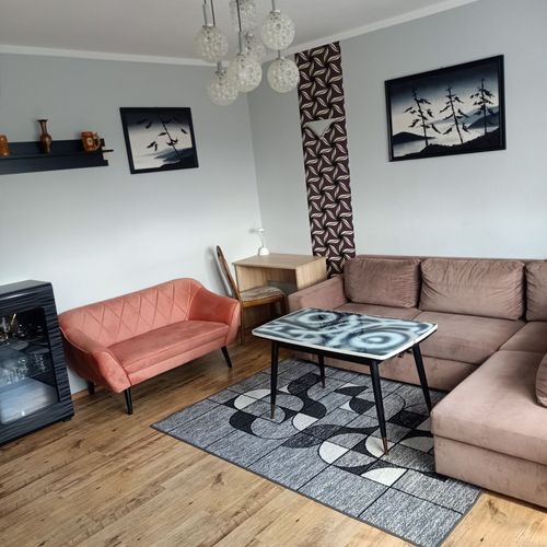 Apartament 6-osobowy na piętrze Standard z 3 pomieszczeniami sypialnianymi