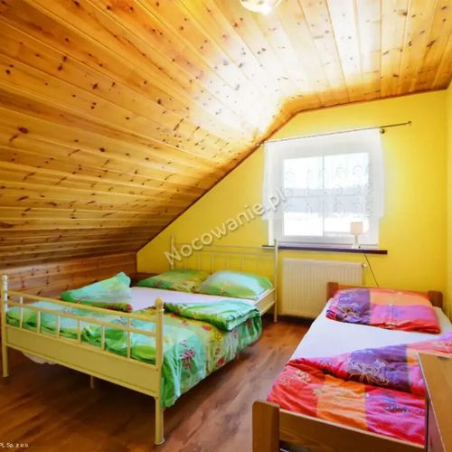 Pokój 3-osobowy z prysznicem z dostępem do ogrodu