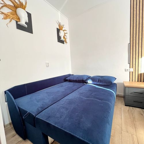 Apartament la parter cu 1 camera pentru 4 pers.