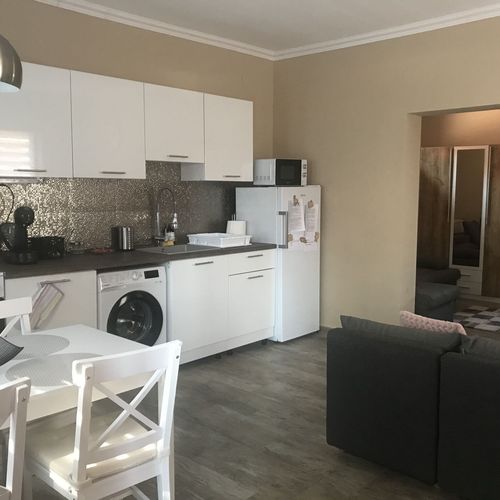 Apartament premium întreaga unitate pentru 5 pers. (se inchirieaza doar integral)