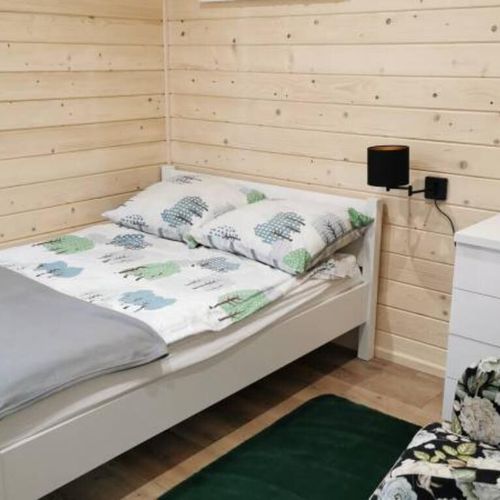 Domek drewniany 8-osobowy z dostępem do ogrodu