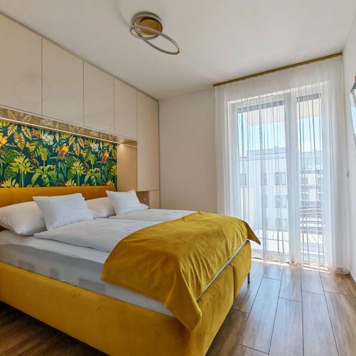 Apartament premium cu balcon cu 1 camera pentru 2 pers. (se poate solicita pat suplimentar)