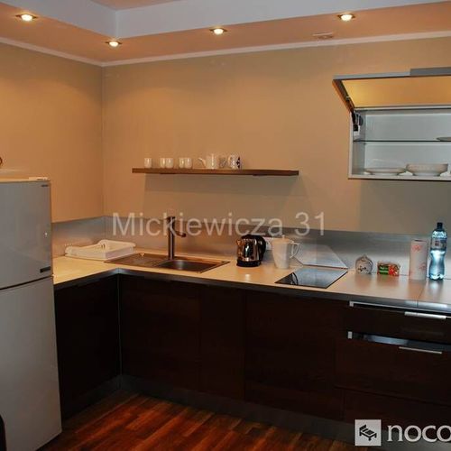 Apartament 3-osobowy Przyjazny podróżom rodzinnym z własną kuchnią z 2 pomieszczeniami sypialnianymi (możliwa dostawka)