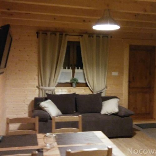 Domek drewniany 5-osobowy z dostępem do ogrodu