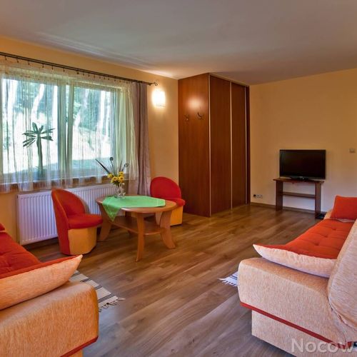Apartament 6-osobowy z widokiem na góry z 2 pomieszczeniami sypialnianymi