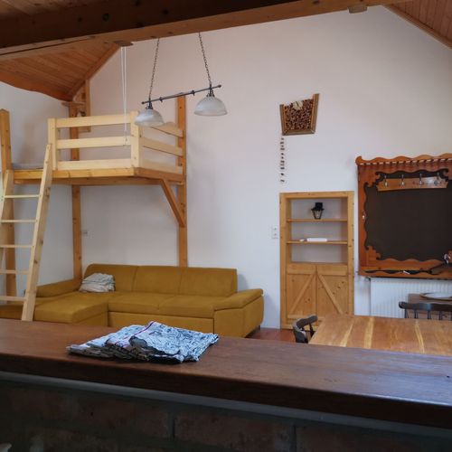 Apartament 4-osobowy Przyjazny podróżom rodzinnym z widokiem na ogród (możliwa dostawka)