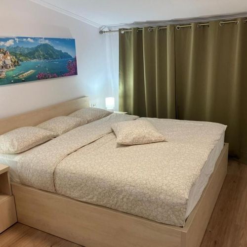 Apartament standard Plus la etaj cu 3 camere pentru 5 pers.