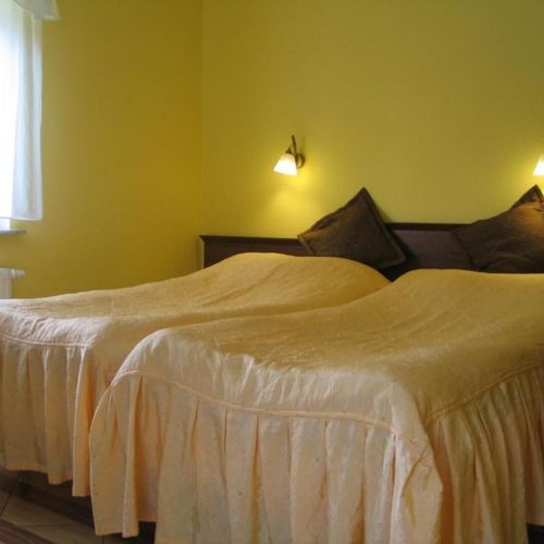 Apartament 4-osobowy z 2 pomieszczeniami sypialnianymi