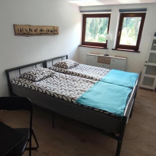 Apartament 4-osobowy z 2 pomieszczeniami sypialnianymi