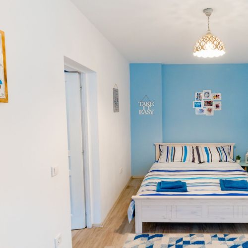 Apartament standard Plus la parter cu 1 camera pentru 2 pers.