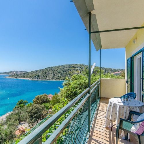 Apartament cu 2 camere pentru 5 pers.