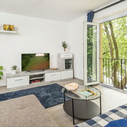 Apartman (jako celek) pro 4 os. s výhledem na řeku na poschodí