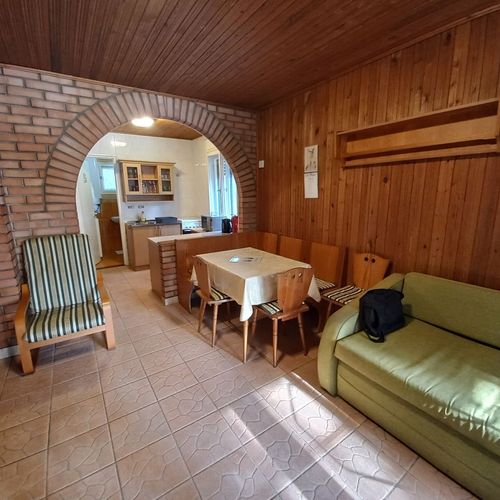 Apartman pro 7 os. se 3 ložnicemi s výhledem na řeku celý Dům