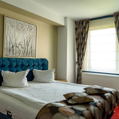 Apartament deluxe king cu 3 camere pentru 6 pers.