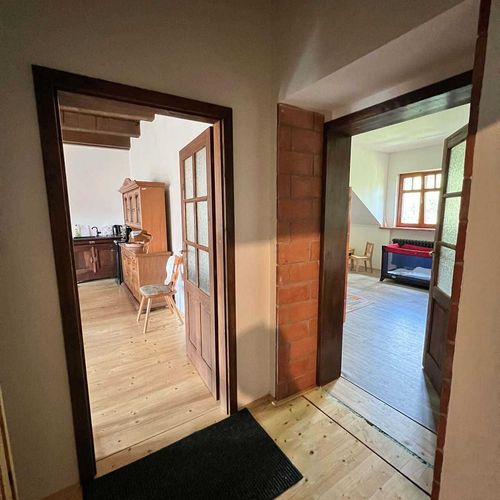 Apartament cu duș cu chicinetă proprie cu 1 camera pentru 2 pers. (se poate solicita pat suplimentar)