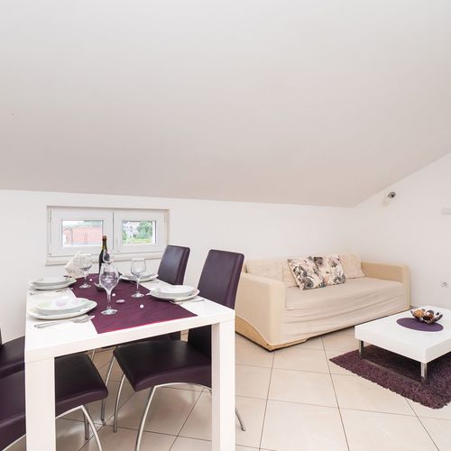 Apartament 4-osobowy z 2 pomieszczeniami sypialnianymi