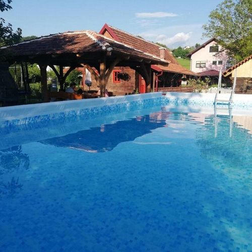 Apartament 3-osobowy z klimatyzacją z 1 pomieszczeniem sypialnianym AS-20524-a