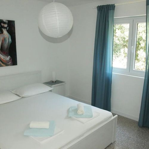 Apartament cu aer condiționat cu terasă cu 2 camere pentru 4 pers. A-22168-a